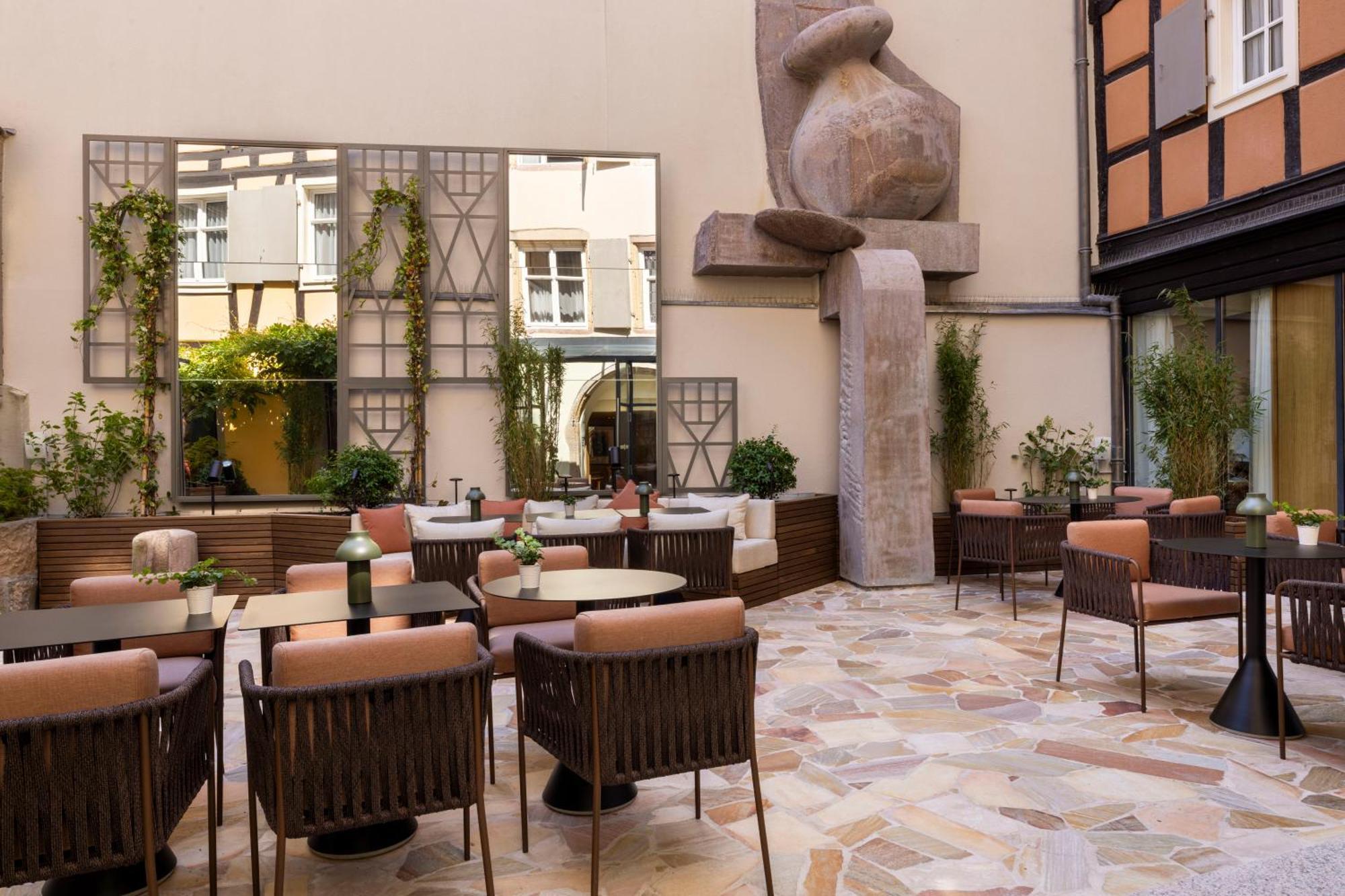 Hotel Le Colombier Colmar Bagian luar foto