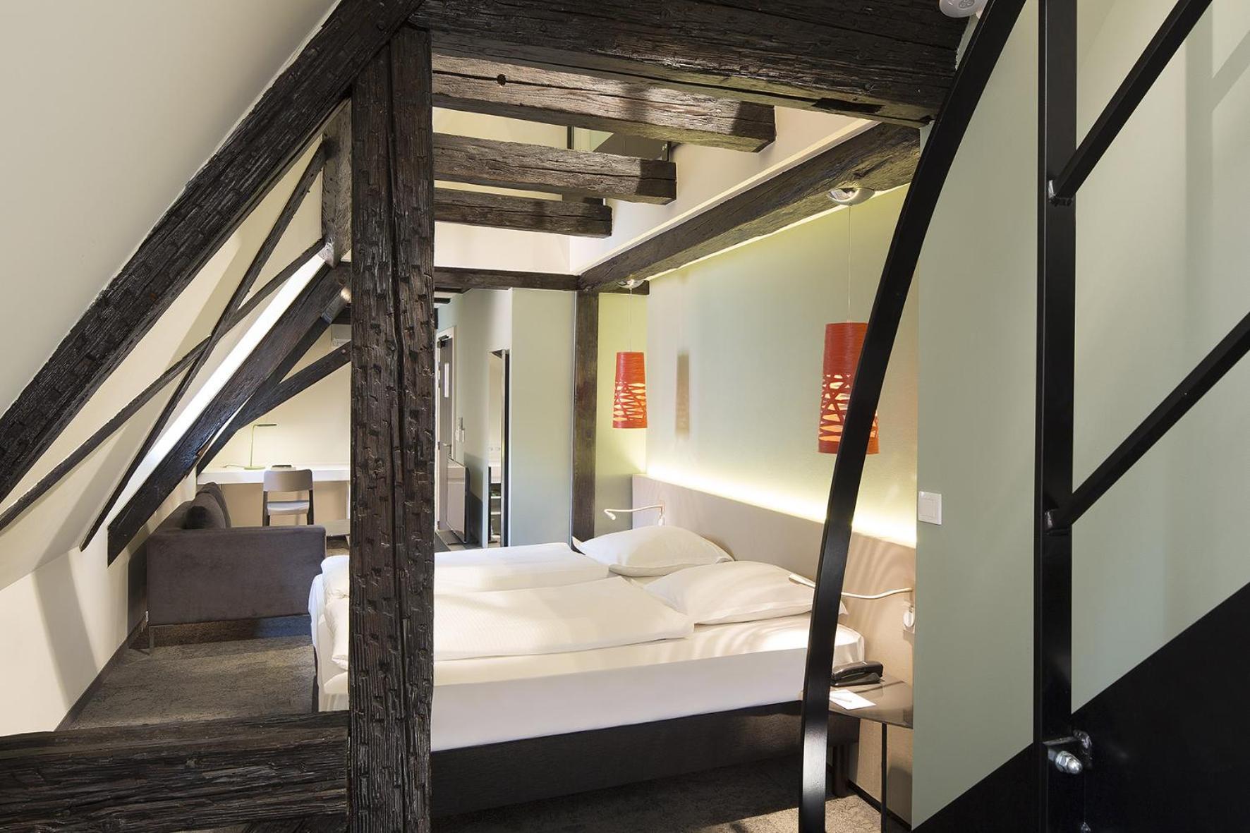 Hotel Le Colombier Colmar Bagian luar foto