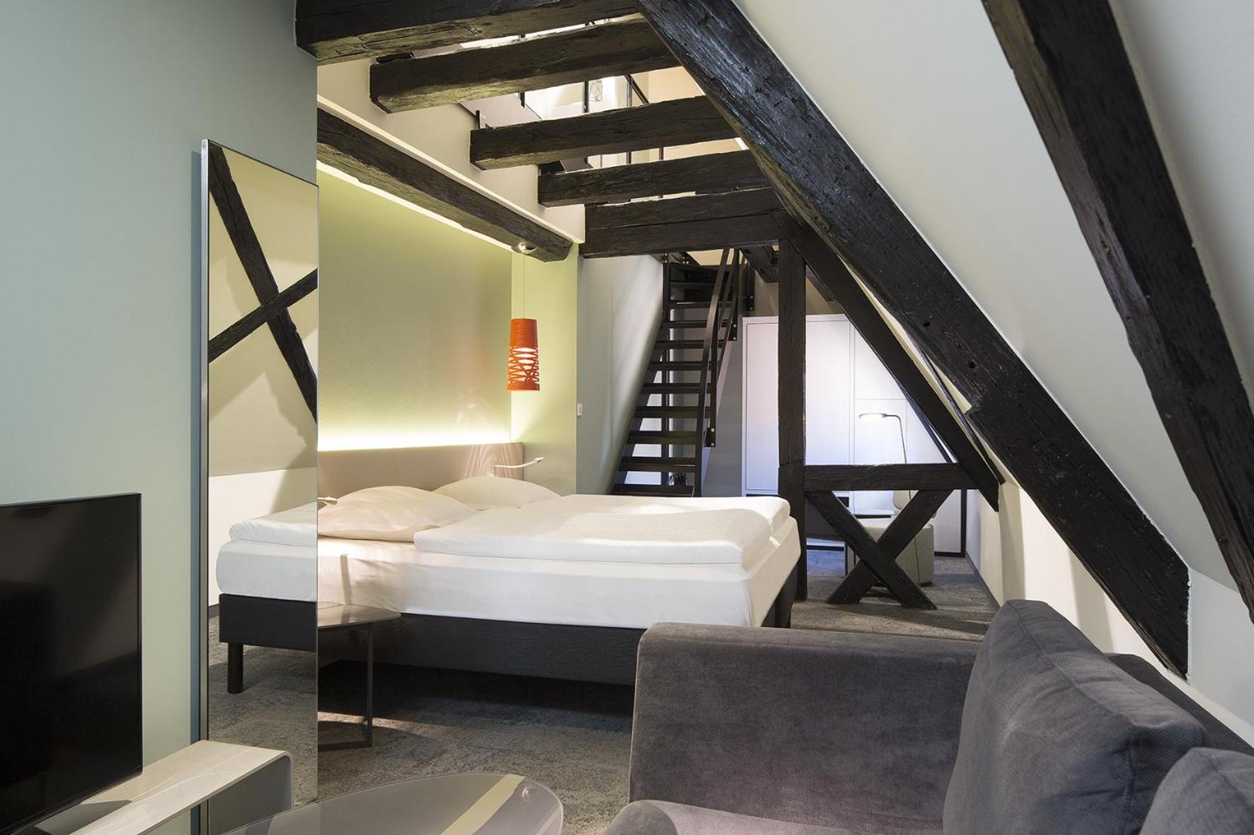 Hotel Le Colombier Colmar Bagian luar foto
