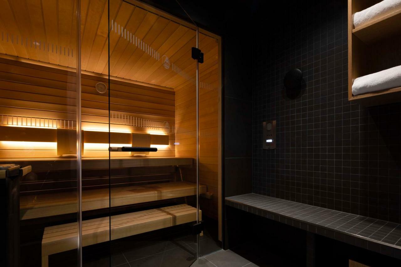 Hotel Le Colombier Colmar Bagian luar foto